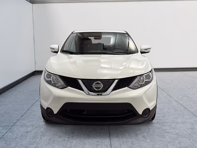 2018 Nissan Qashqai S