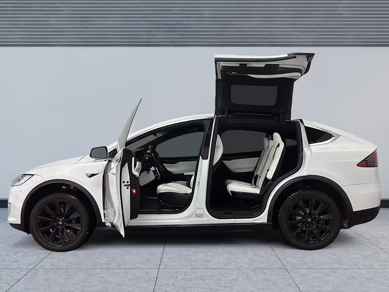2020 Tesla Model X Long Range
