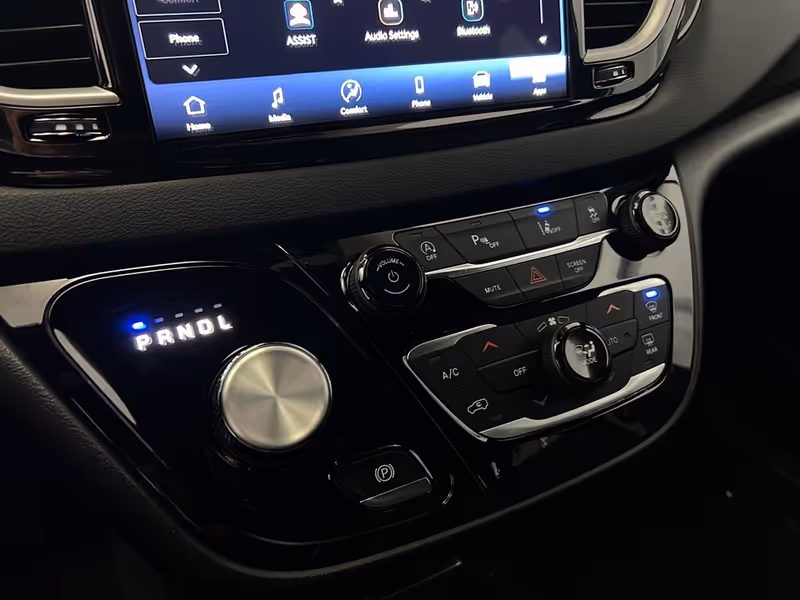 2026 Chrysler Grand Caravan SXT