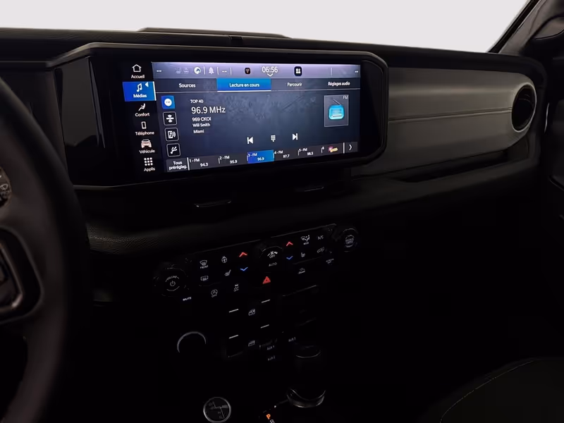 2024 Jeep Gladiator NightHawk