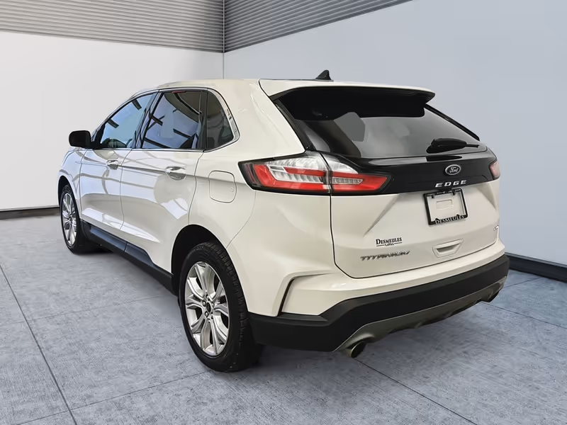 2023 Ford Edge Titanium
