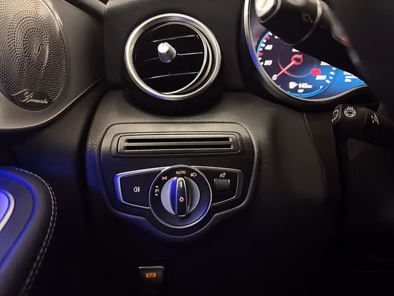 2023 Mercedes-Benz GLC GLC 300