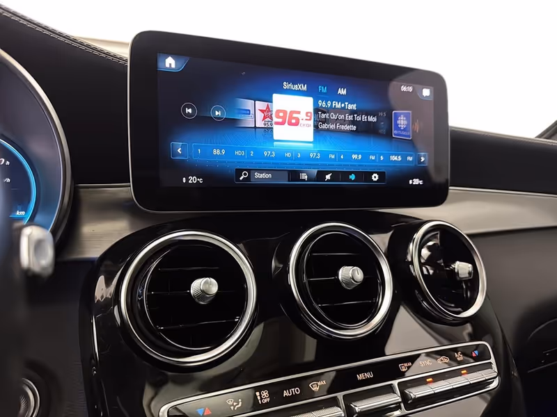 2023 Mercedes-Benz GLC GLC 300