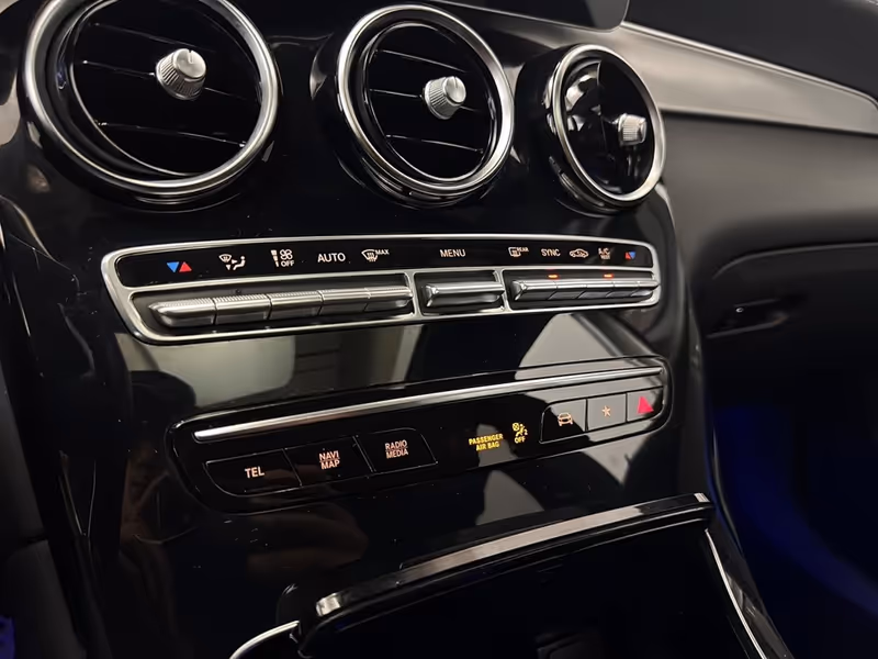 2023 Mercedes-Benz GLC GLC 300