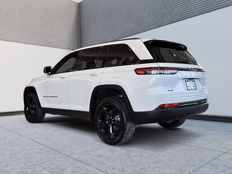 2025 Jeep Grand Cherokee Altitude