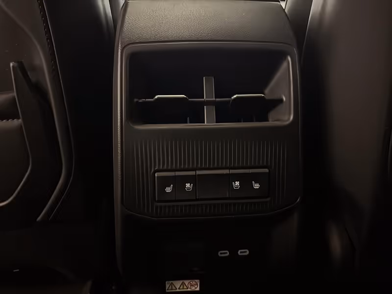 2024 Jeep Wagoneer S Launch Edition