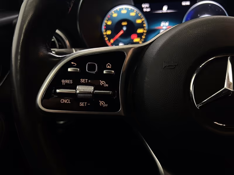 2022 Mercedes-Benz GLC GLC 300