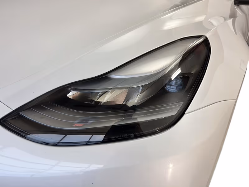 2023 Tesla Model Y RWD