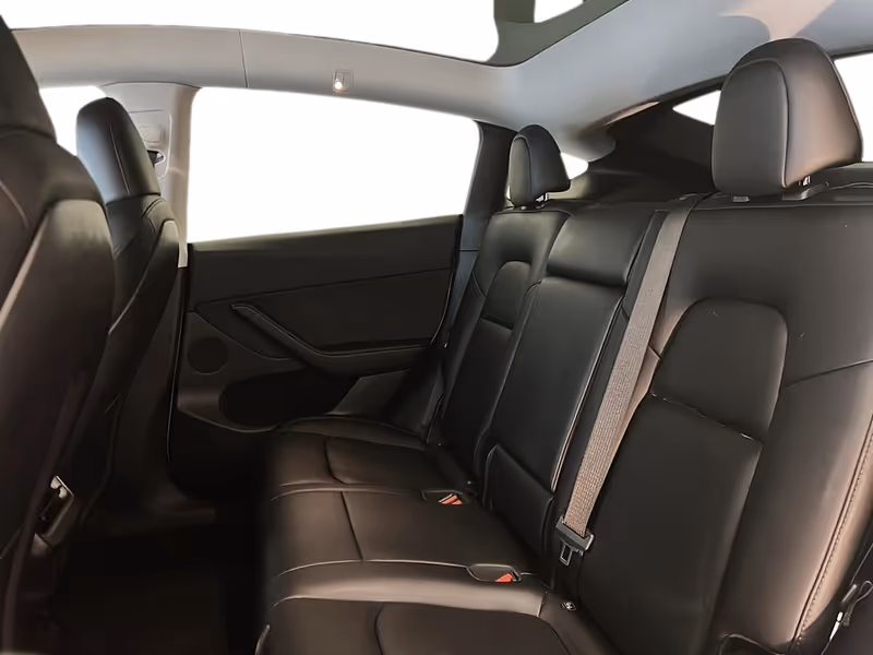 2023 Tesla Model Y RWD