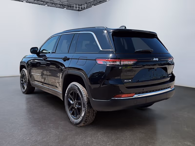 2026 Jeep Grand Cherokee Laredo X