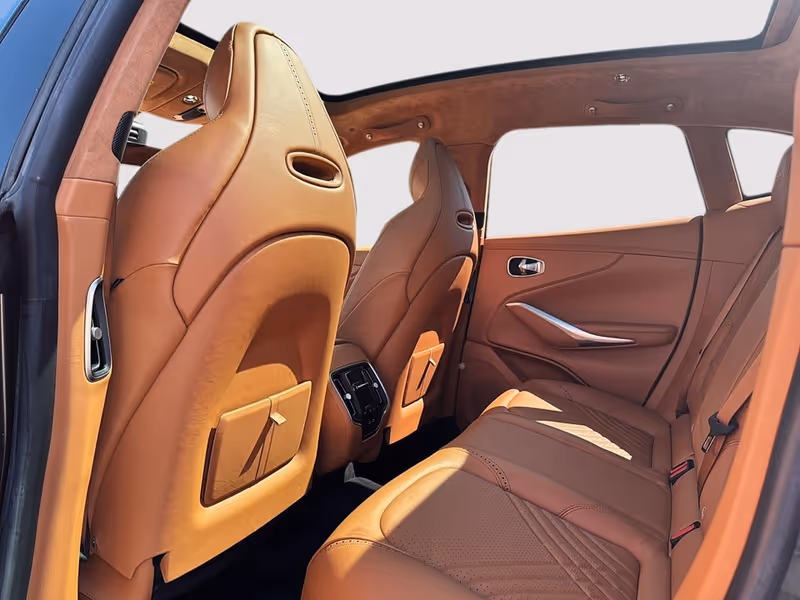 2021 Aston Martin DBX AWD