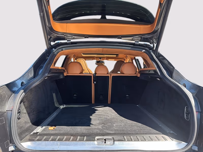 2021 Aston Martin DBX AWD