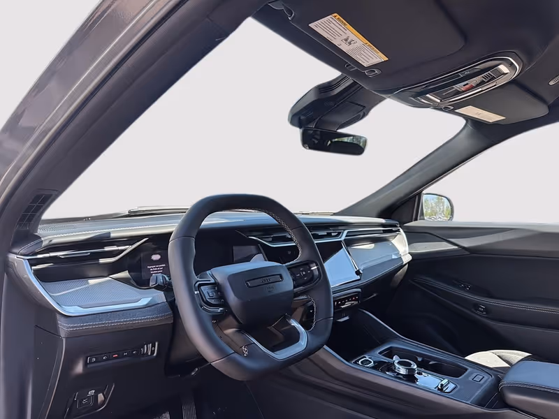 2026 Jeep Cherokee Laredo
