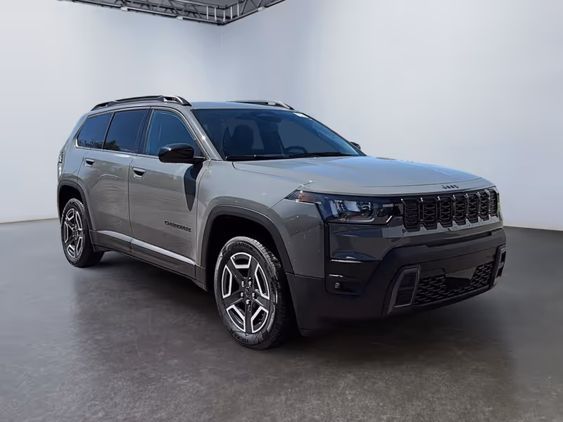2026 Jeep Cherokee Laredo