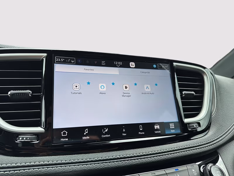 2026 Chrysler Pacifica Select