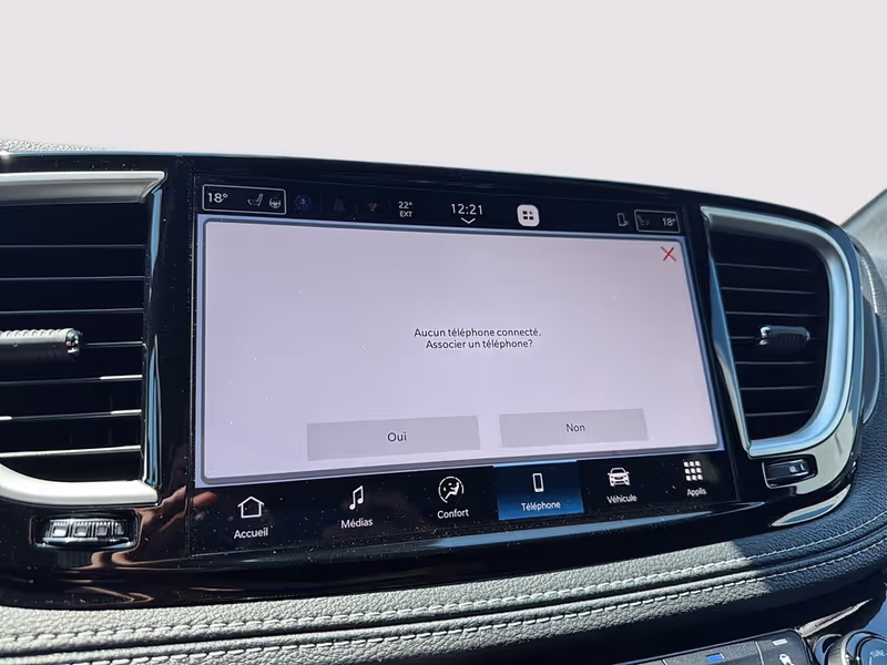 2026 Chrysler Pacifica Select