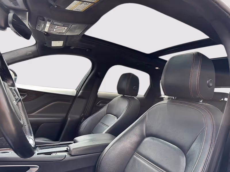 2019 Jaguar F-PACE Prestige