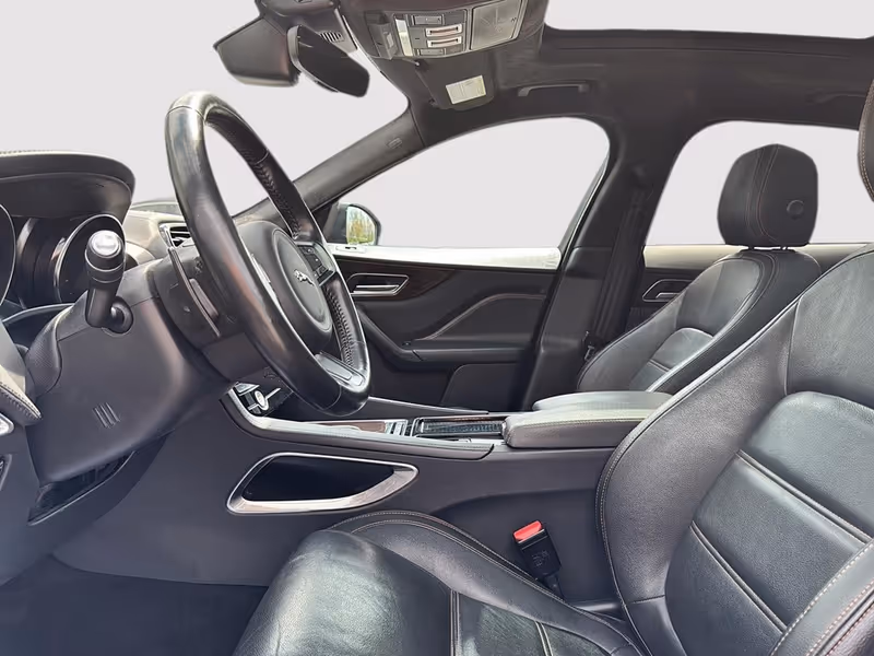 2019 Jaguar F-PACE Prestige