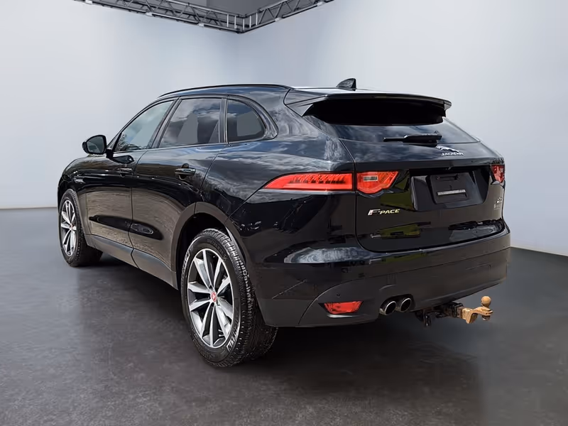 2019 Jaguar F-PACE Prestige