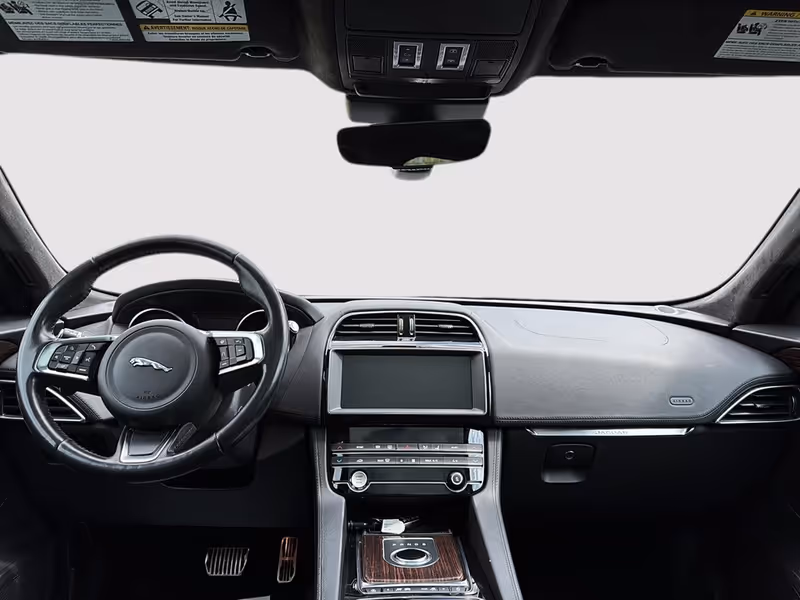 2019 Jaguar F-PACE Prestige