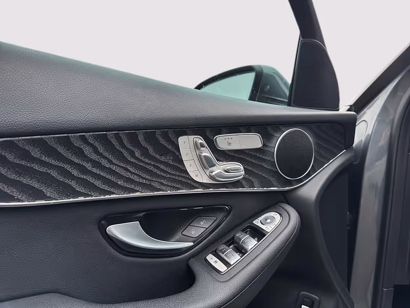 2023 Mercedes-Benz GLC GLC 300