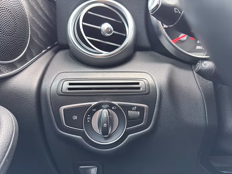 2023 Mercedes-Benz GLC GLC 300
