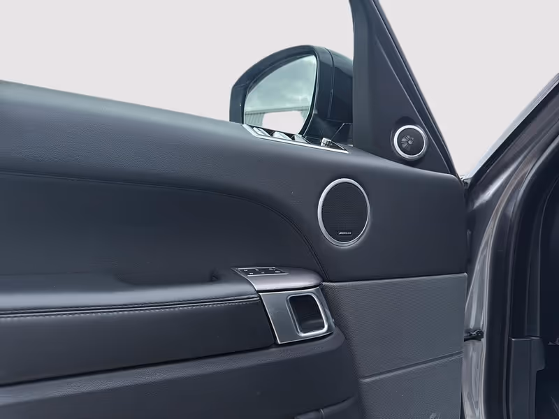 2020 Land Rover Range Rover Sport