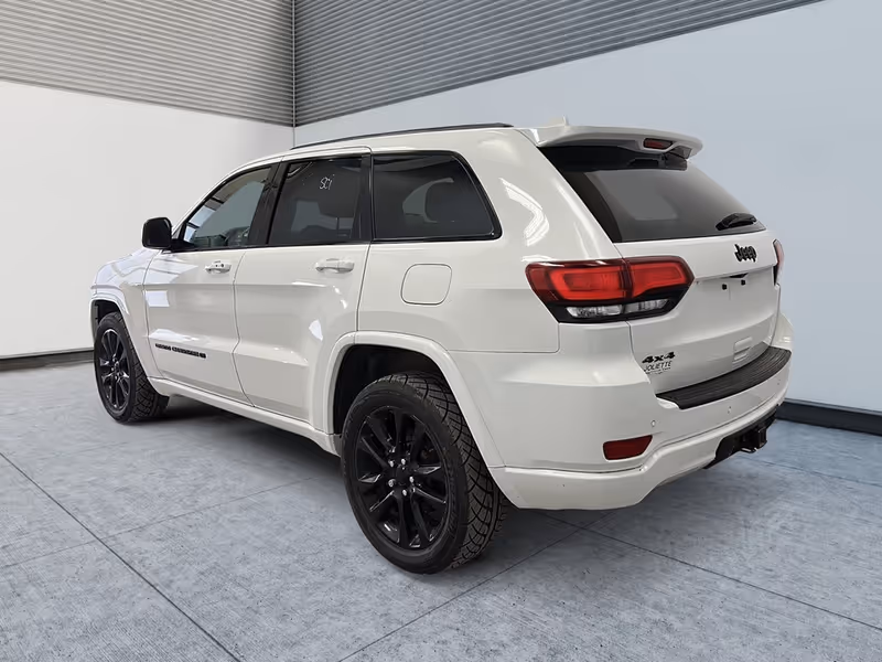 2022 Jeep Grand Cherokee WK Altitude