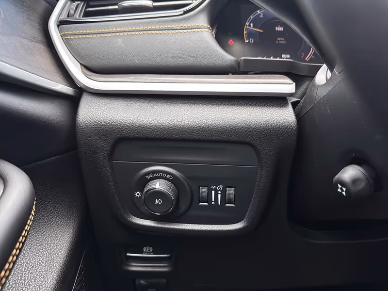 2026 Jeep Grand Cherokee 85th Anniversary