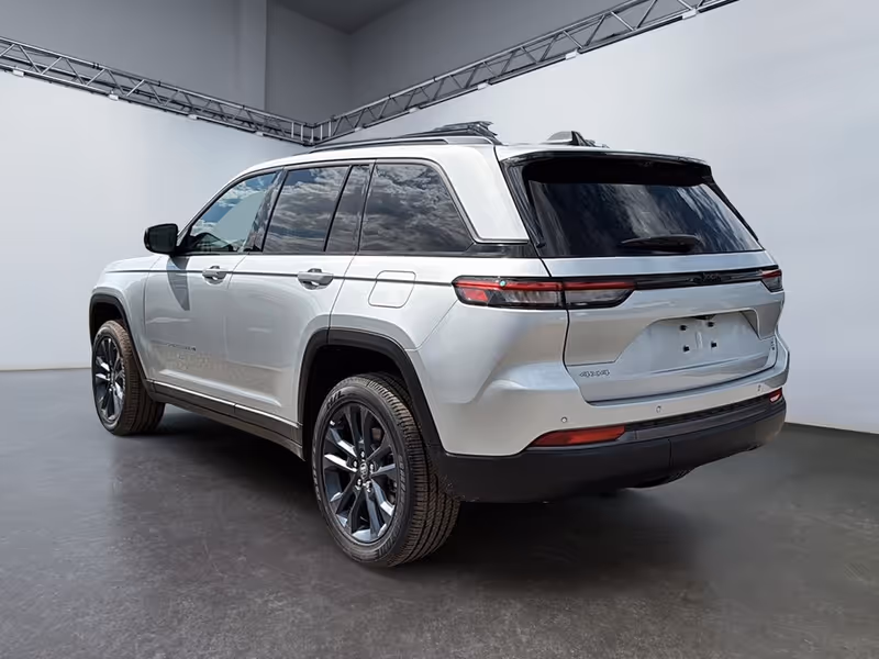 2026 Jeep Grand Cherokee 85th Anniversary