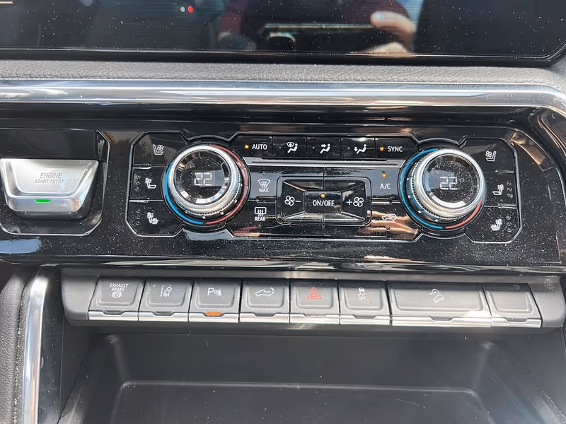 2024 GMC Sierra 2500HD Denali