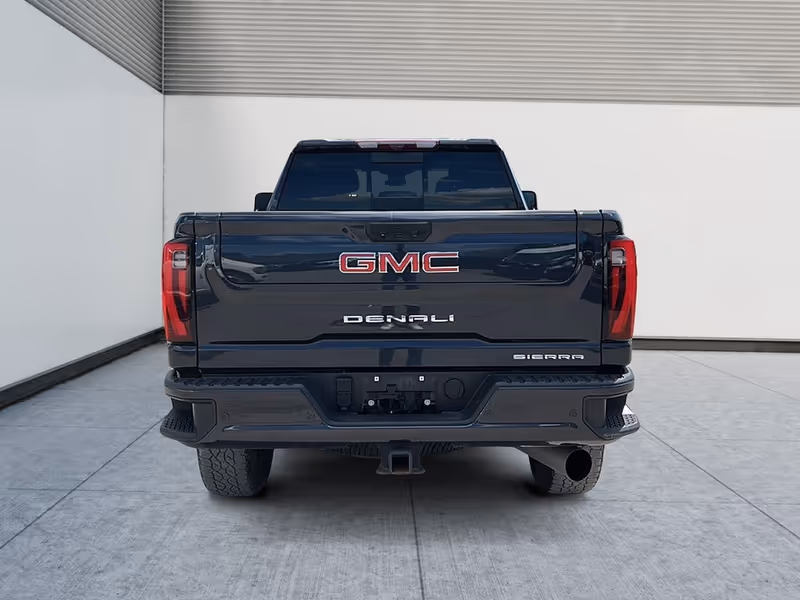 2024 GMC Sierra 2500HD Denali