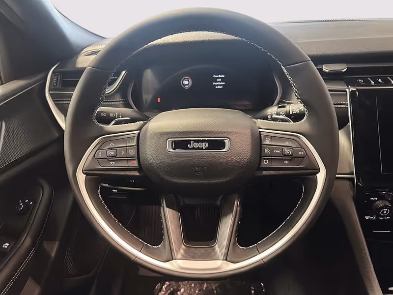 2026 Jeep Grand Cherokee Laredo X