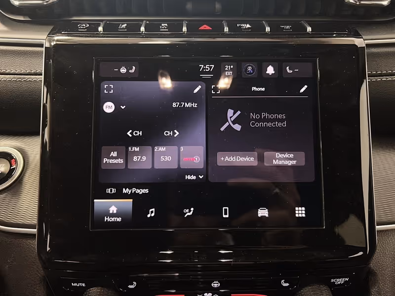2026 Jeep Grand Cherokee Laredo X