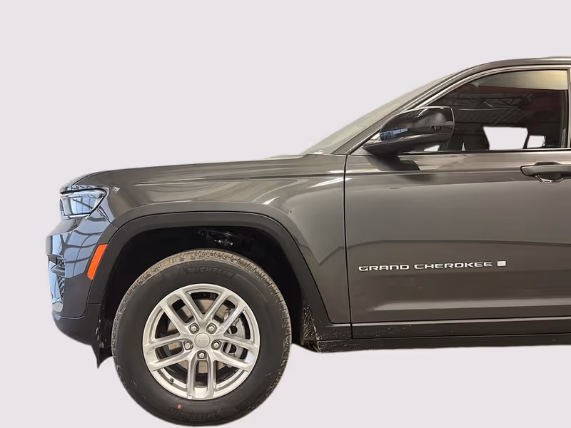 2026 Jeep Grand Cherokee Laredo X