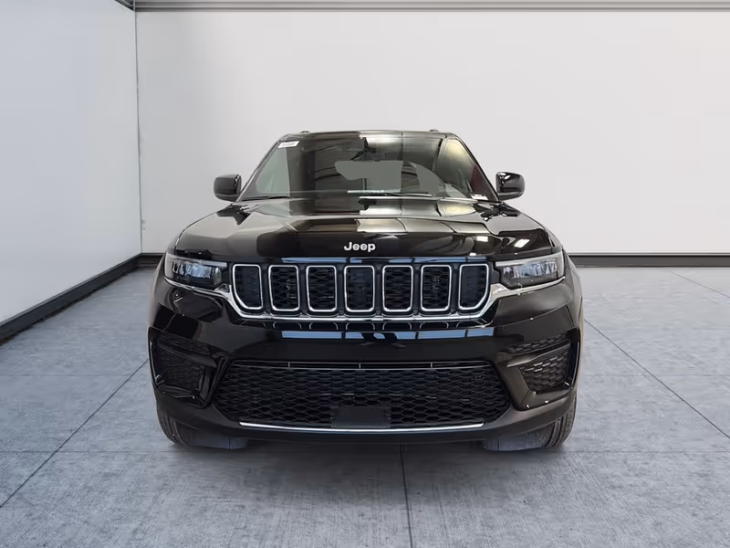 2026 Jeep Grand Cherokee Laredo X
