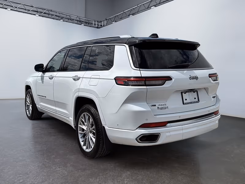 2022 Jeep Grand Cherokee L Summit