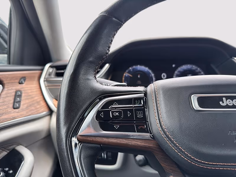 2022 Jeep Grand Cherokee L Summit