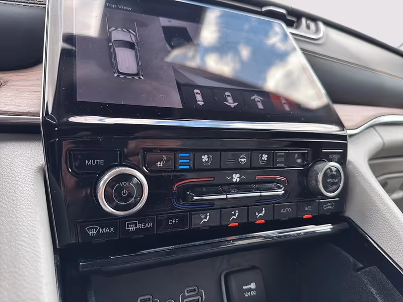 2022 Jeep Grand Cherokee L Summit