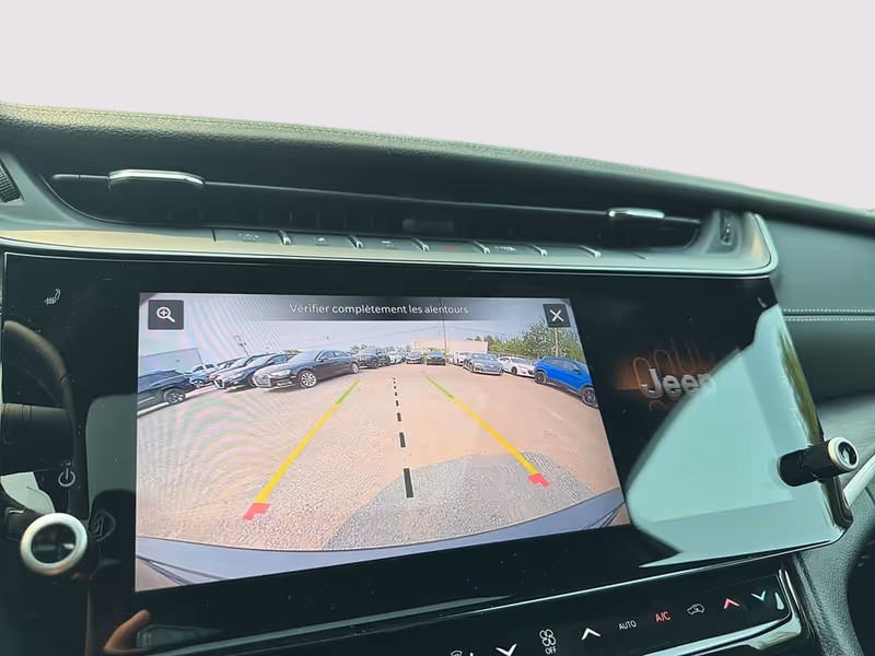 2026 Jeep Grand Cherokee Altitude