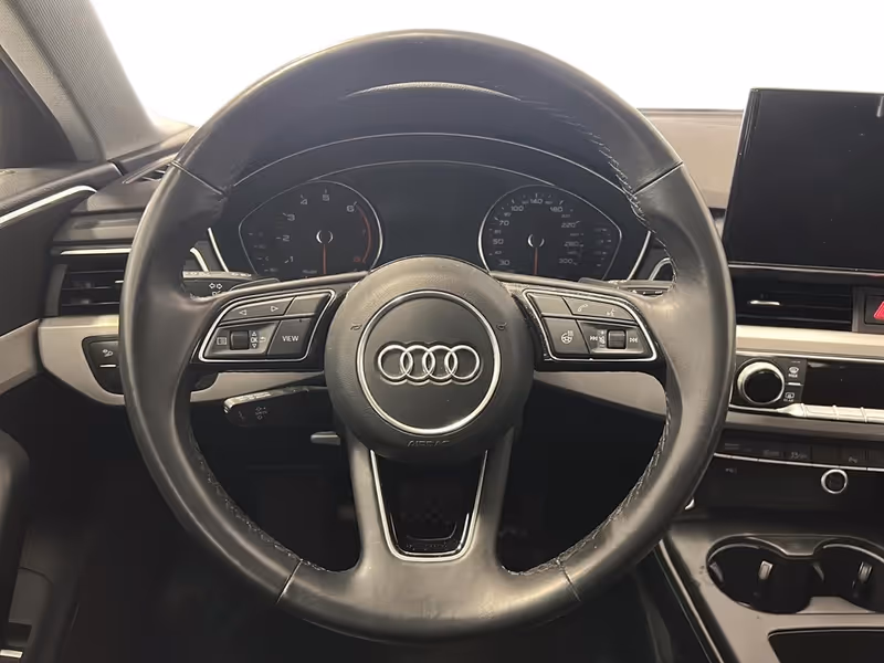 2023 Audi A4 Sedan Komfort