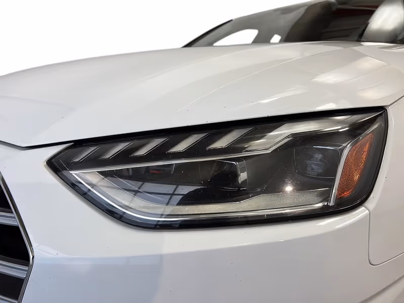 2023 Audi A4 Sedan Komfort