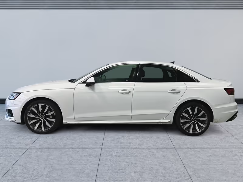 2023 Audi A4 Sedan Komfort