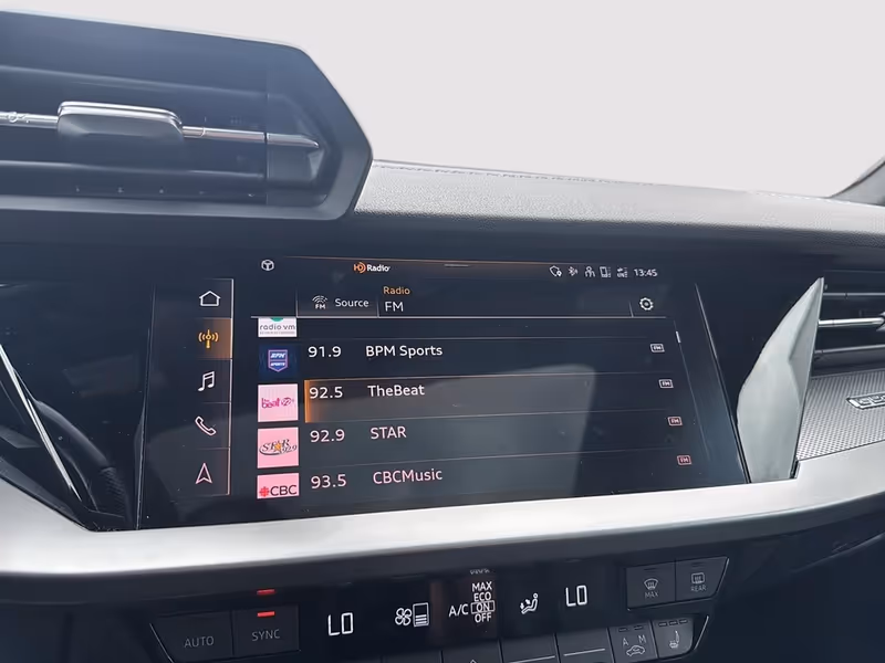 2022 Audi S3 Sedan Komfort