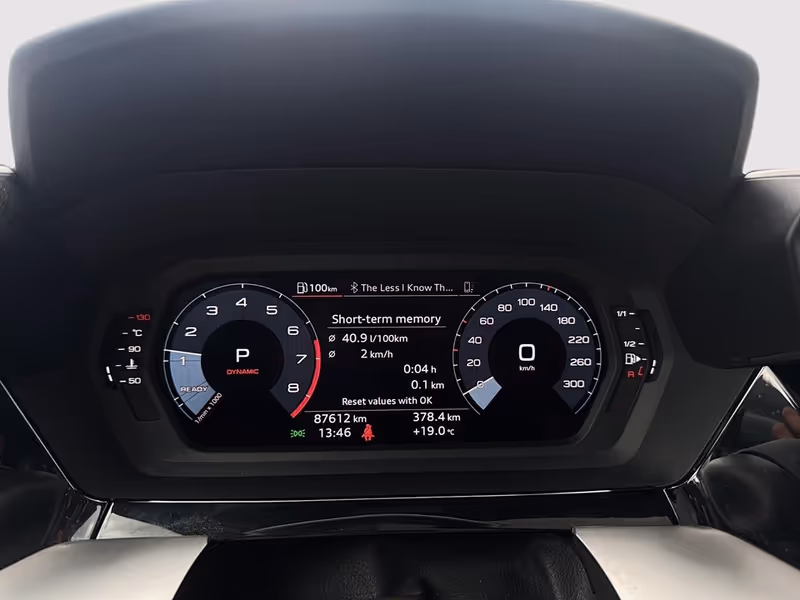 2022 Audi S3 Sedan Komfort