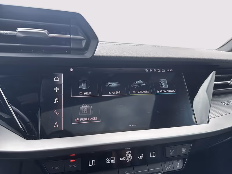 2022 Audi S3 Sedan Komfort