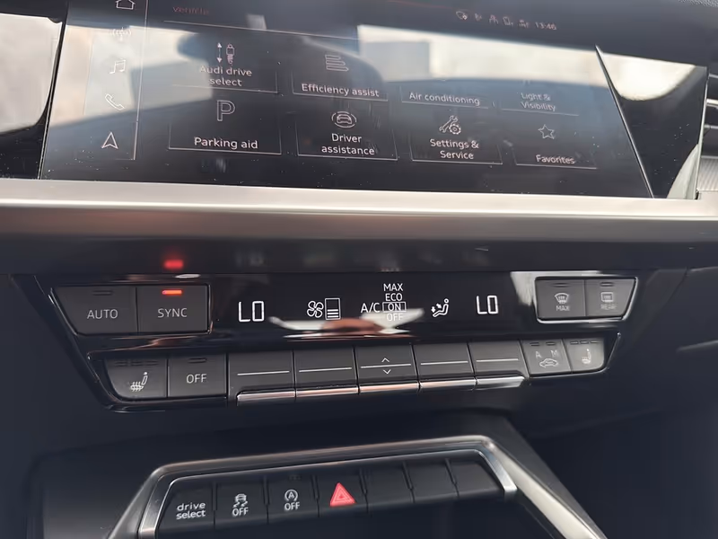 2022 Audi S3 Sedan Komfort