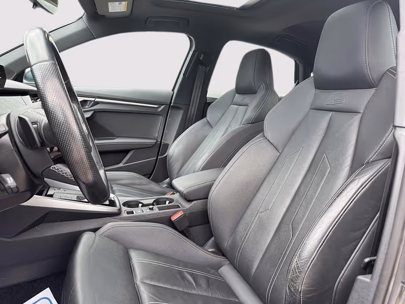2022 Audi S3 Sedan Komfort