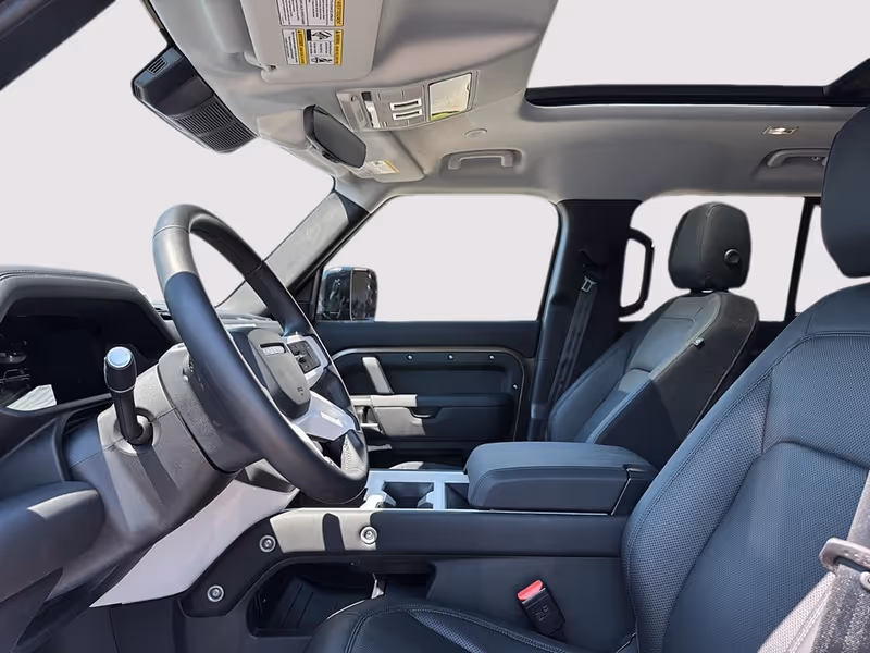2025 Land Rover Defender S