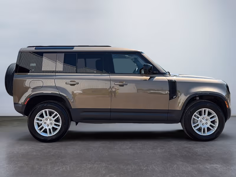 2025 Land Rover Defender S